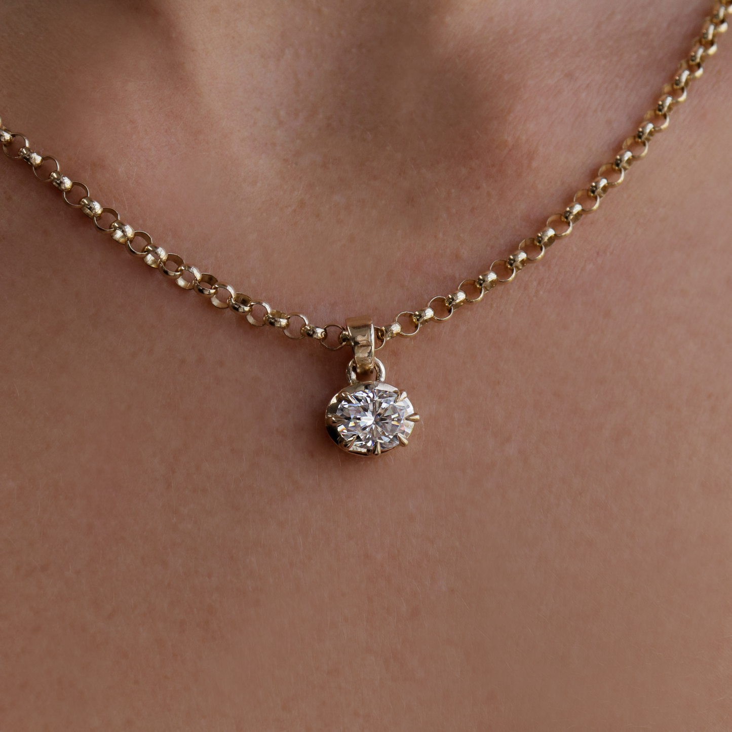 The Allegra Pendant - Oval Pendant with Belcher Chain