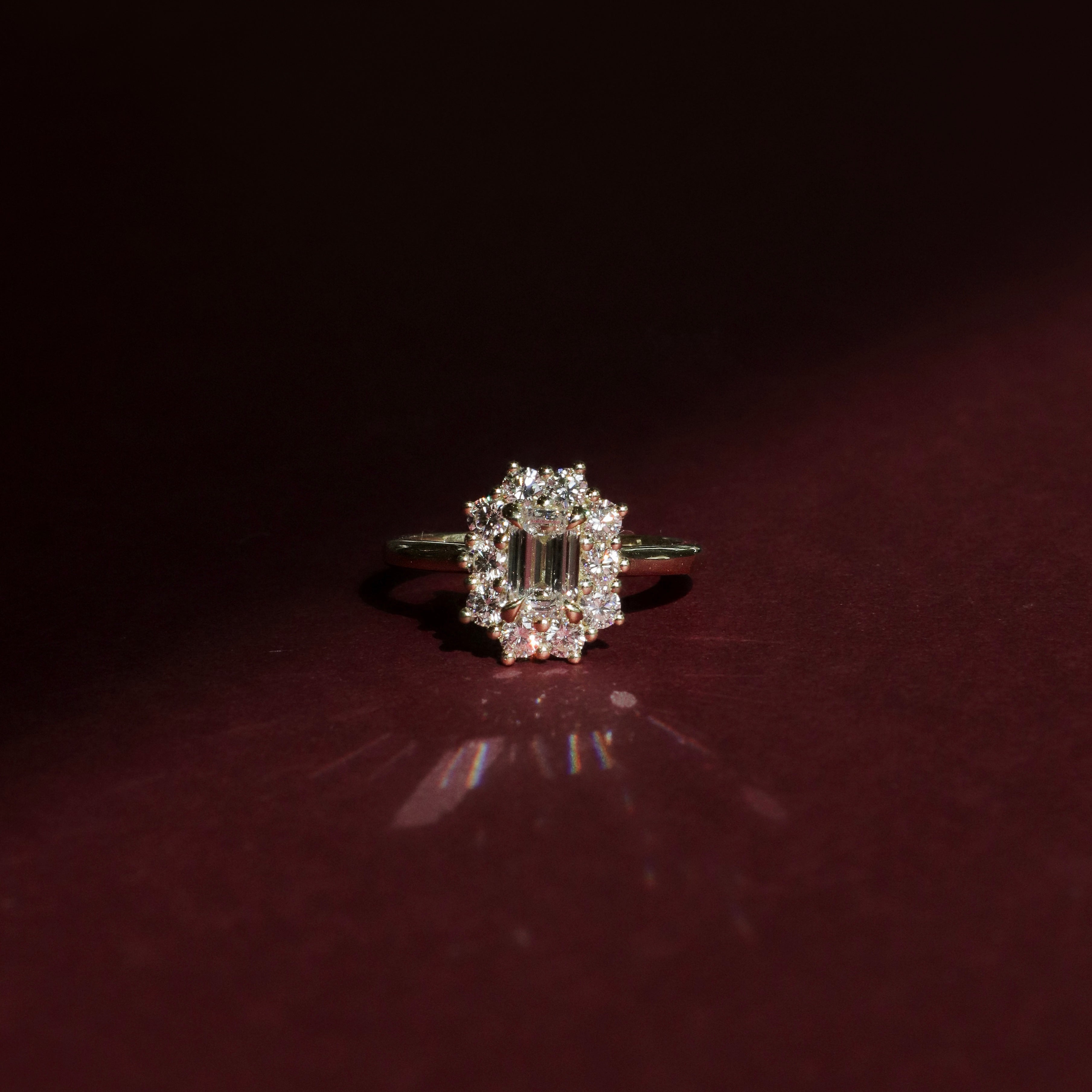The Eloise Ring - Emerald Antique Halo