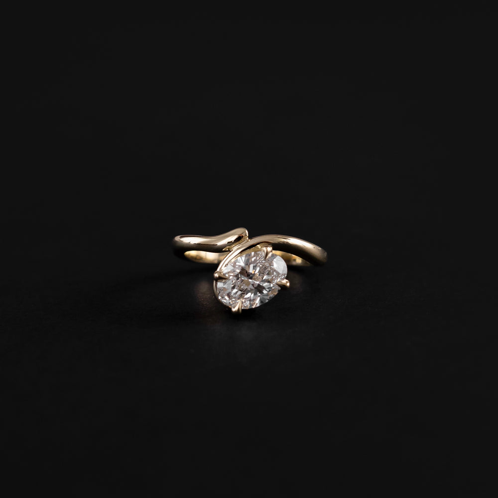 
                      
                        The Thérèse Ring - Floating Oval Solitaire with Twisted Band
                      
                    