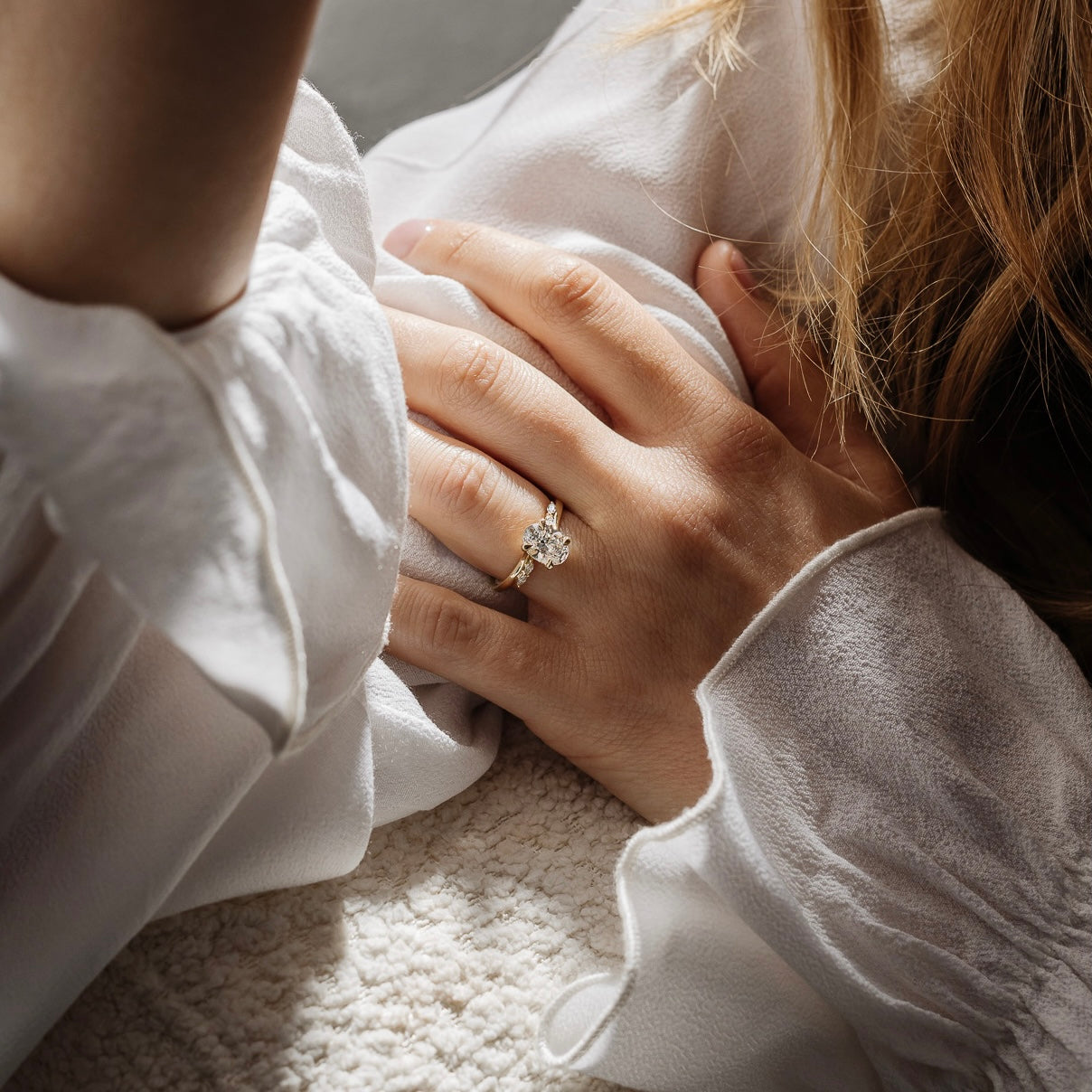 A Guide to Cushion Cut Moissanite Engagement Rings – Lily Arkwright