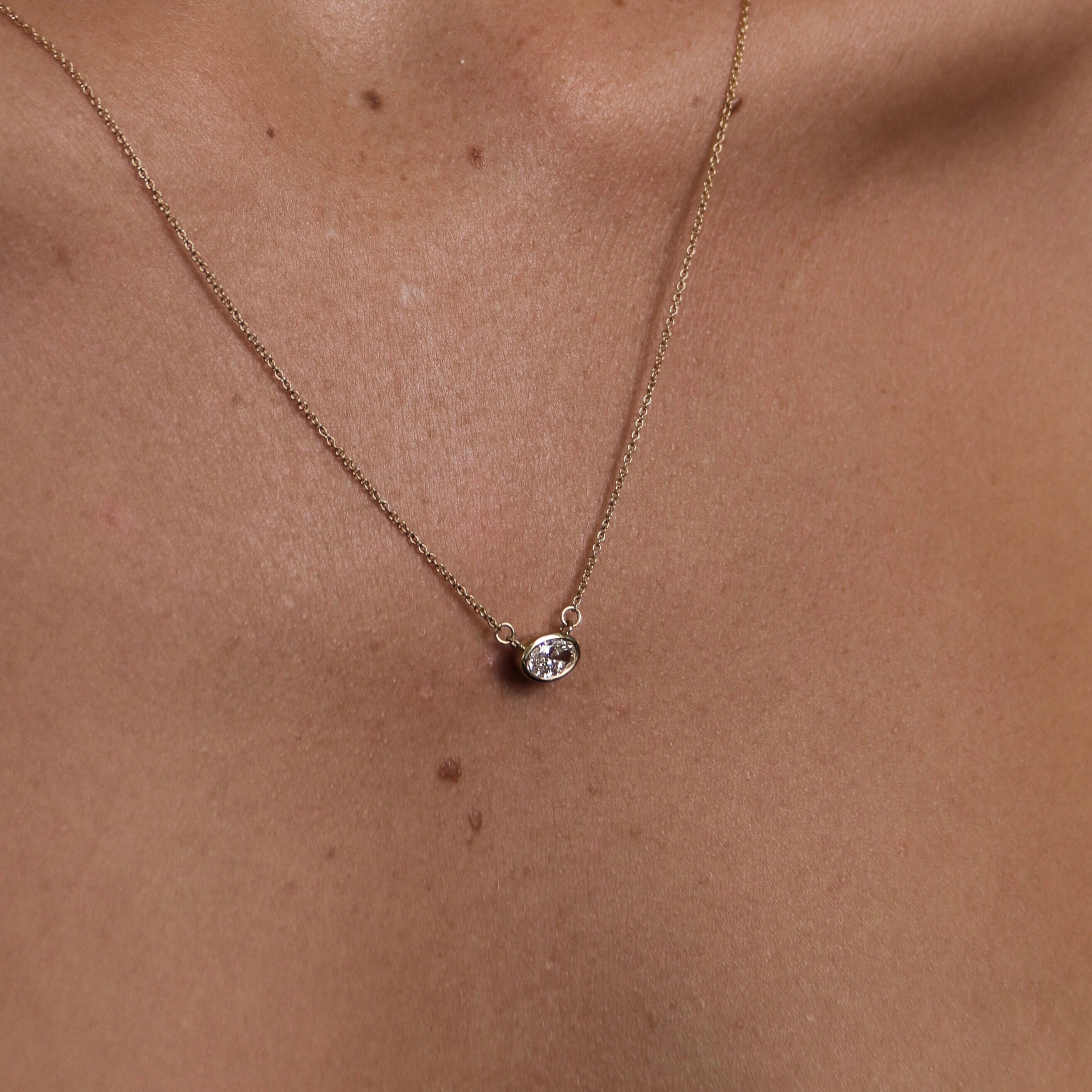 The Vera Necklace - Oval Bezel Pendant